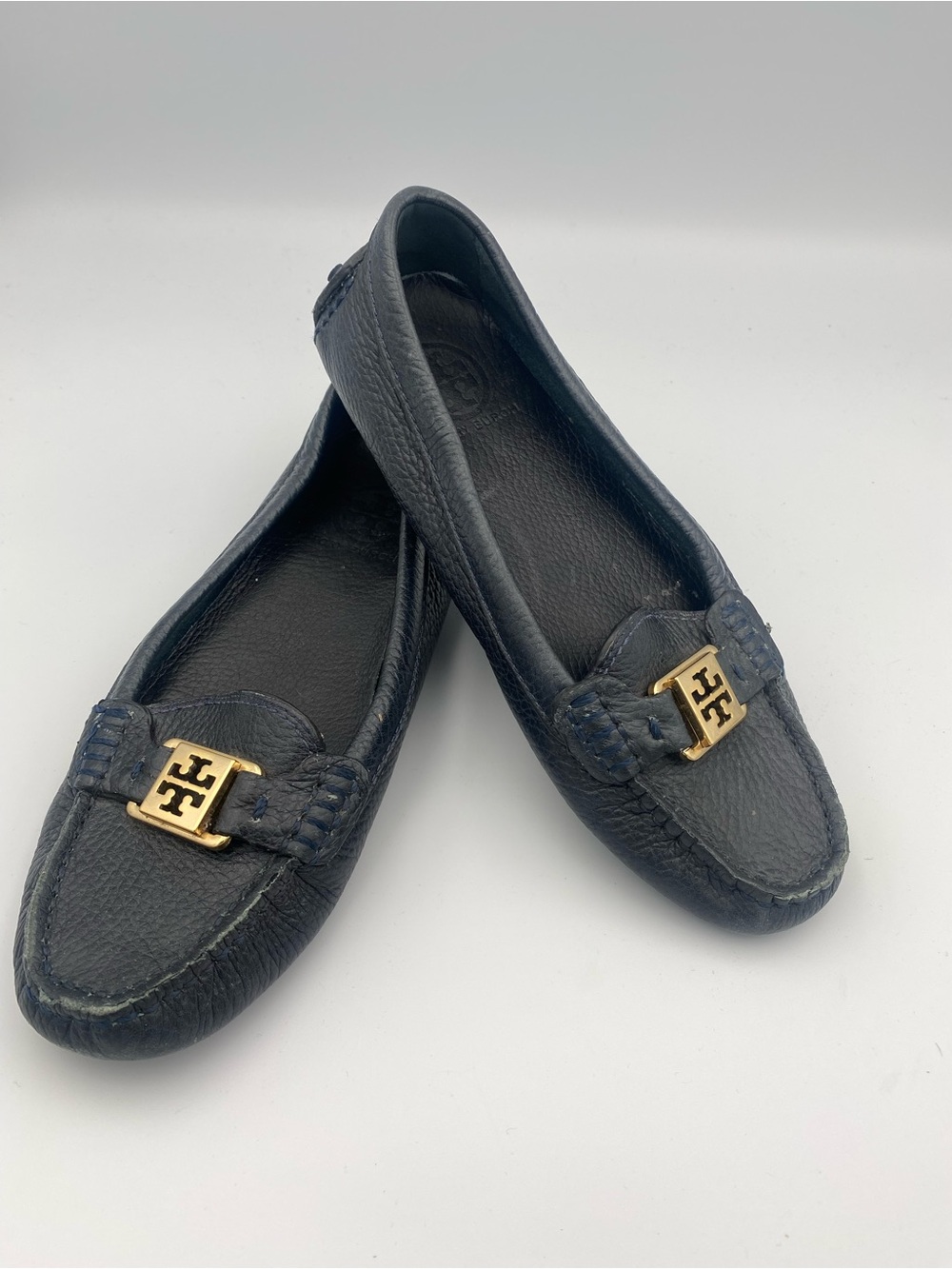 Tory Burch Navy Pebbled Leather Driving Loafers with Gold Logo Hardware